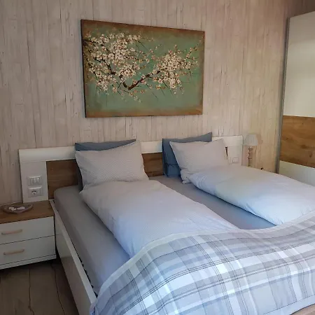 Appartamento Downtown Hideout Bressanone Pedestrian Zone Private Garden, Parking Brixen Card Esterno foto