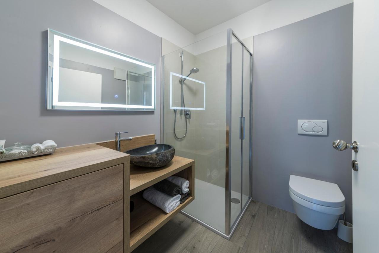 Downtown Hideout Pedestrian Zone Private Garden, Parking Card Apartment Brixen